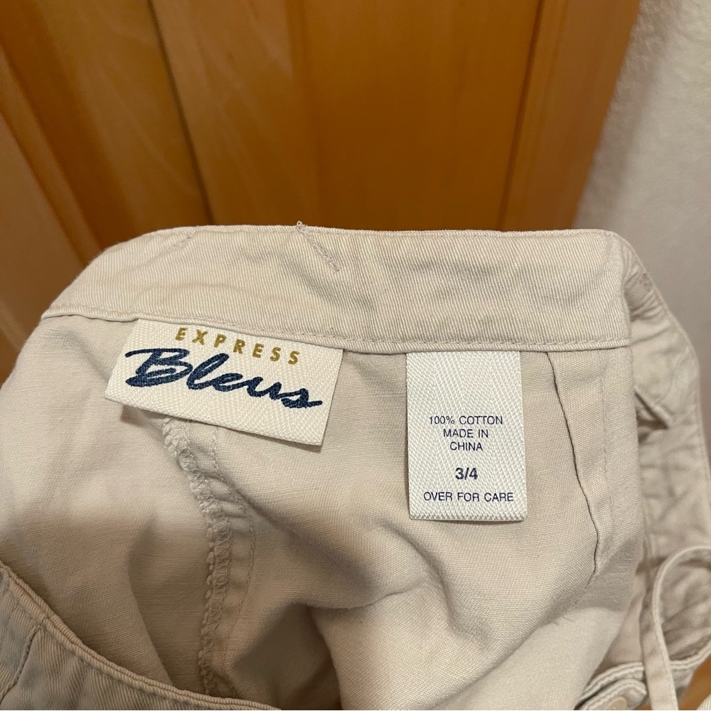 Women’s Express Bleus Vintage White Cream Cargo Shorts Size 3/4 - Picture 5 of 5